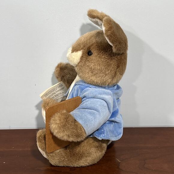 Museum Of fine Arts Boston MFA Peter Rabbit Limited Edition Plush - Picture 8 of 12
